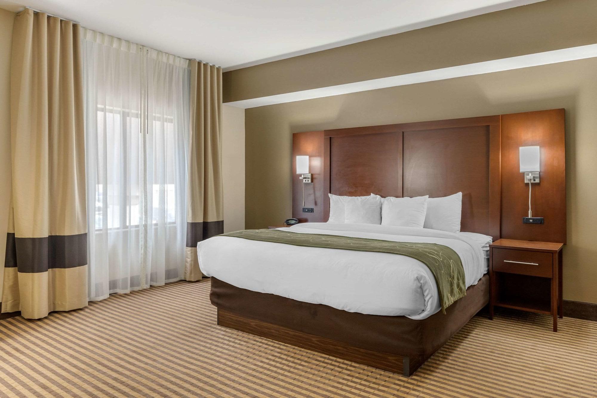 Comfort Suites Johnson City Near University Bagian luar foto