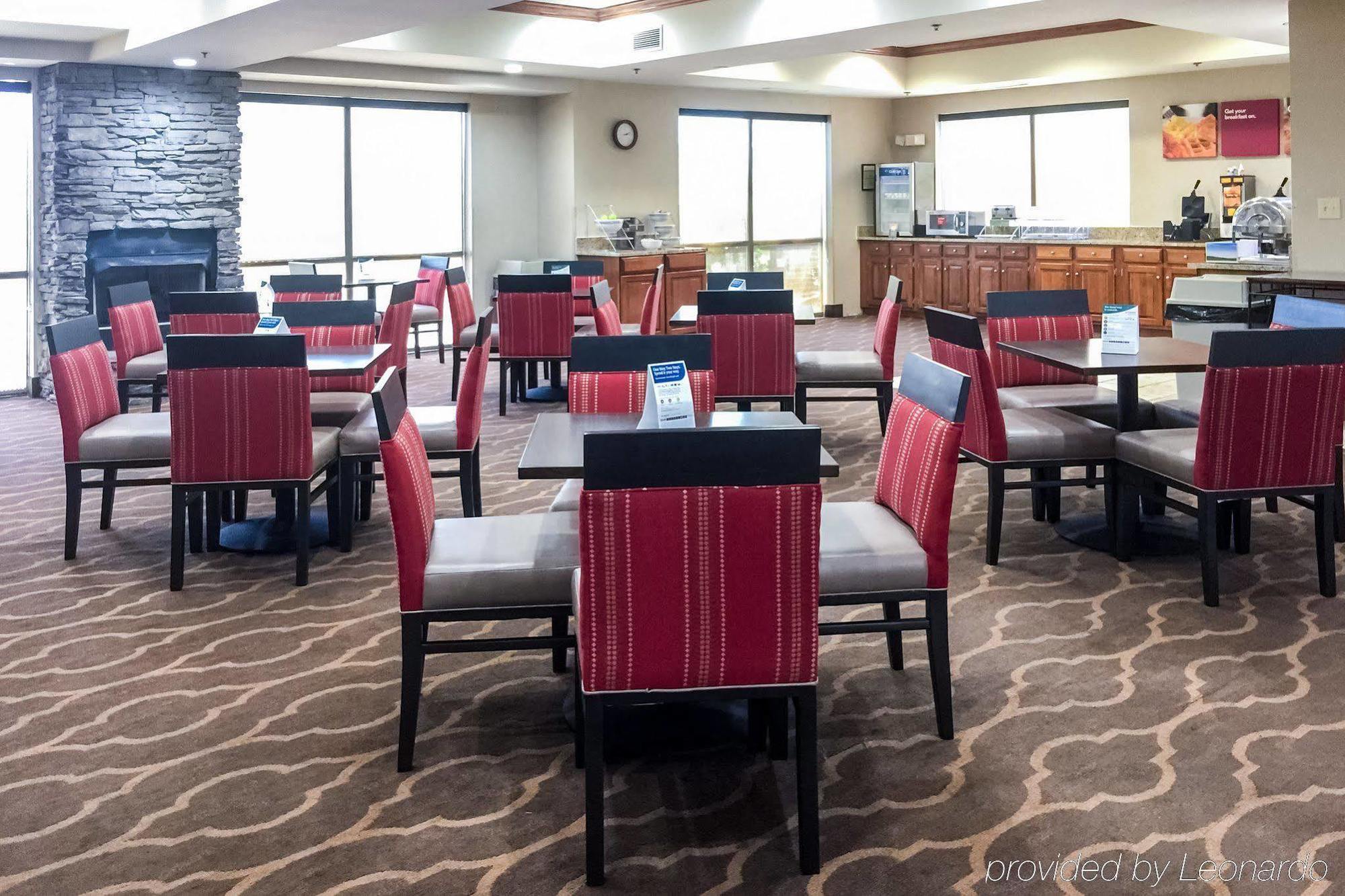 Comfort Suites Johnson City Near University Bagian luar foto